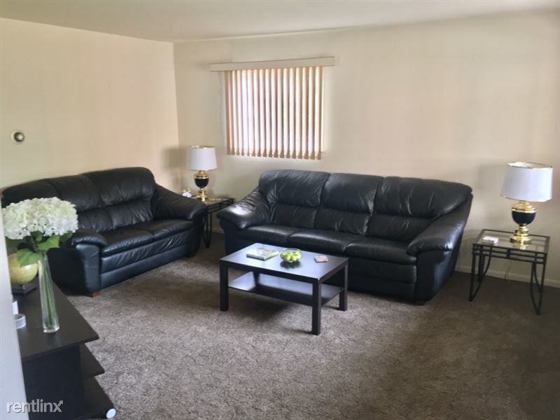 Foto del edificio - 839 Tappan Ave