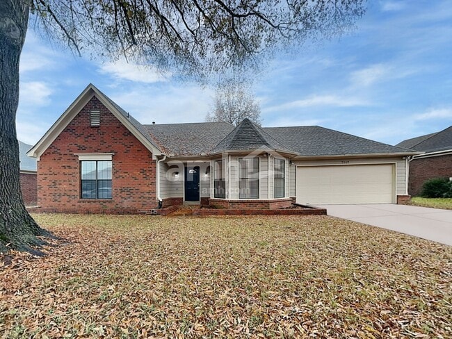 Building Photo - 7007 Meadowlands Pl