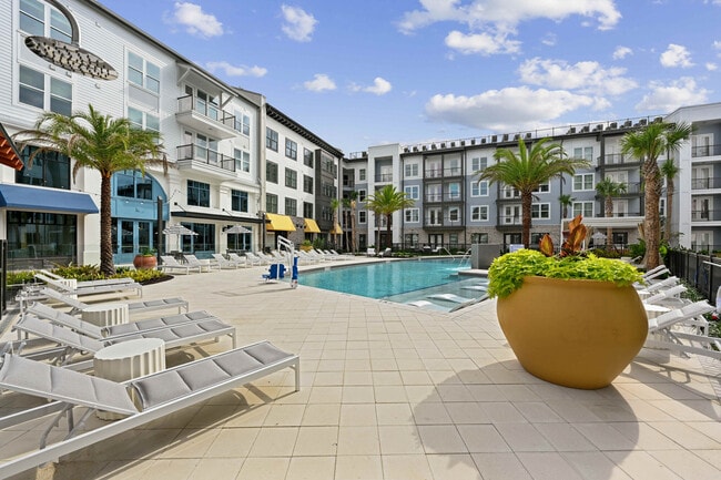 Building Photo - NOVEL Parkway by Crescent Communities