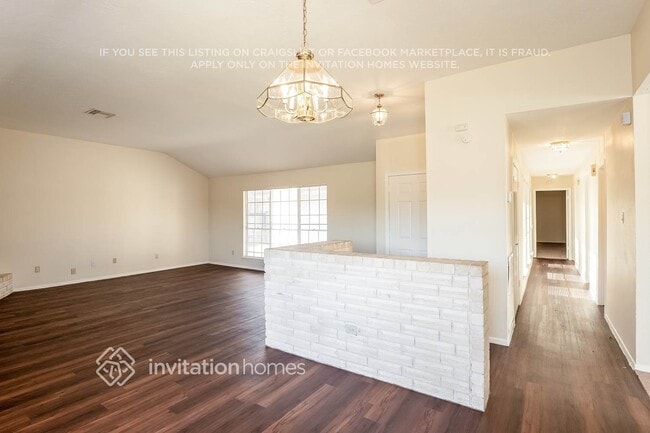 Building Photo - 1711 Millbury Dr