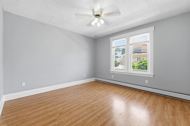 Foto del edificio - 1404 79th St