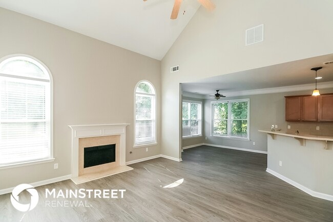 Building Photo - 100 Hartland Cir