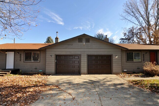 Foto del edificio - 2 bed 2 bath Hayden rancher duplex