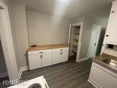 Building Photo - 2 br, 1 bath House - 1221 N. Oxford St.