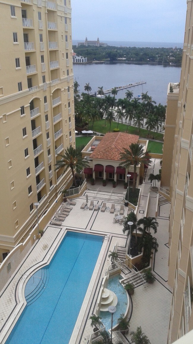 The Strand Rentals West Palm Beach, FL