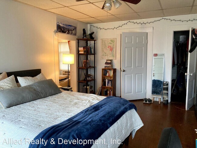 Building Photo - 1 br, 1 bath Apartment - 819 17th Avenue A...