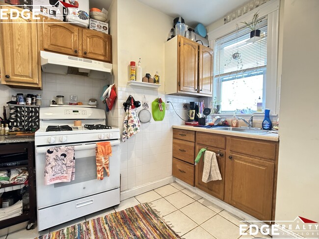 Photo - 218 Foster St Apartment