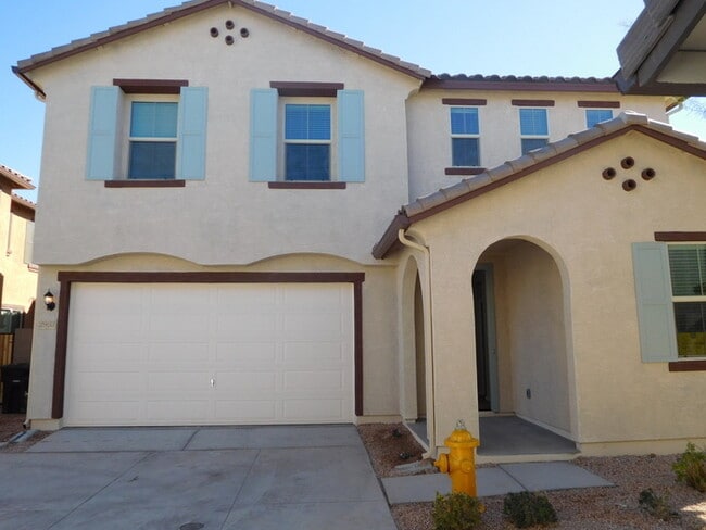 Foto del edificio - Naturally Well-Lit 4 bed/3 bath Single-Fam...