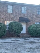 Building Photo - 1744 Cave Mill Rd