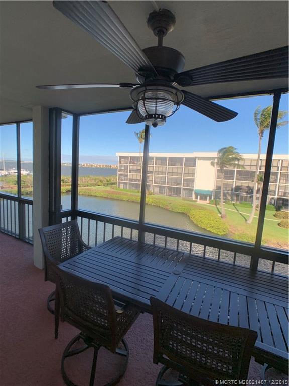 Foto del edificio - 3792 NE Ocean Blvd