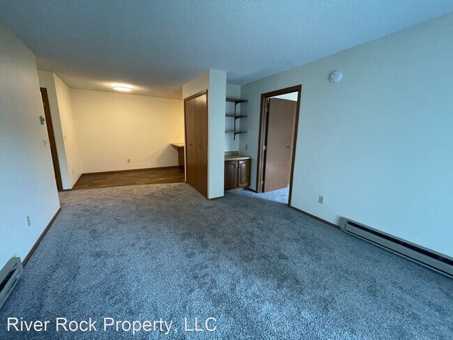 Foto del edificio - 2 br, 2 bath House - 3209B 15th Avenue South