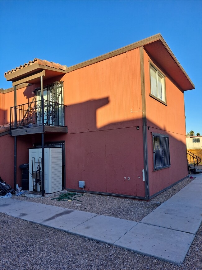Building Photo - 3639 Kolendo Ct