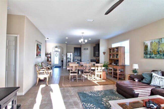 Foto del edificio - 953 Musgrass Cir