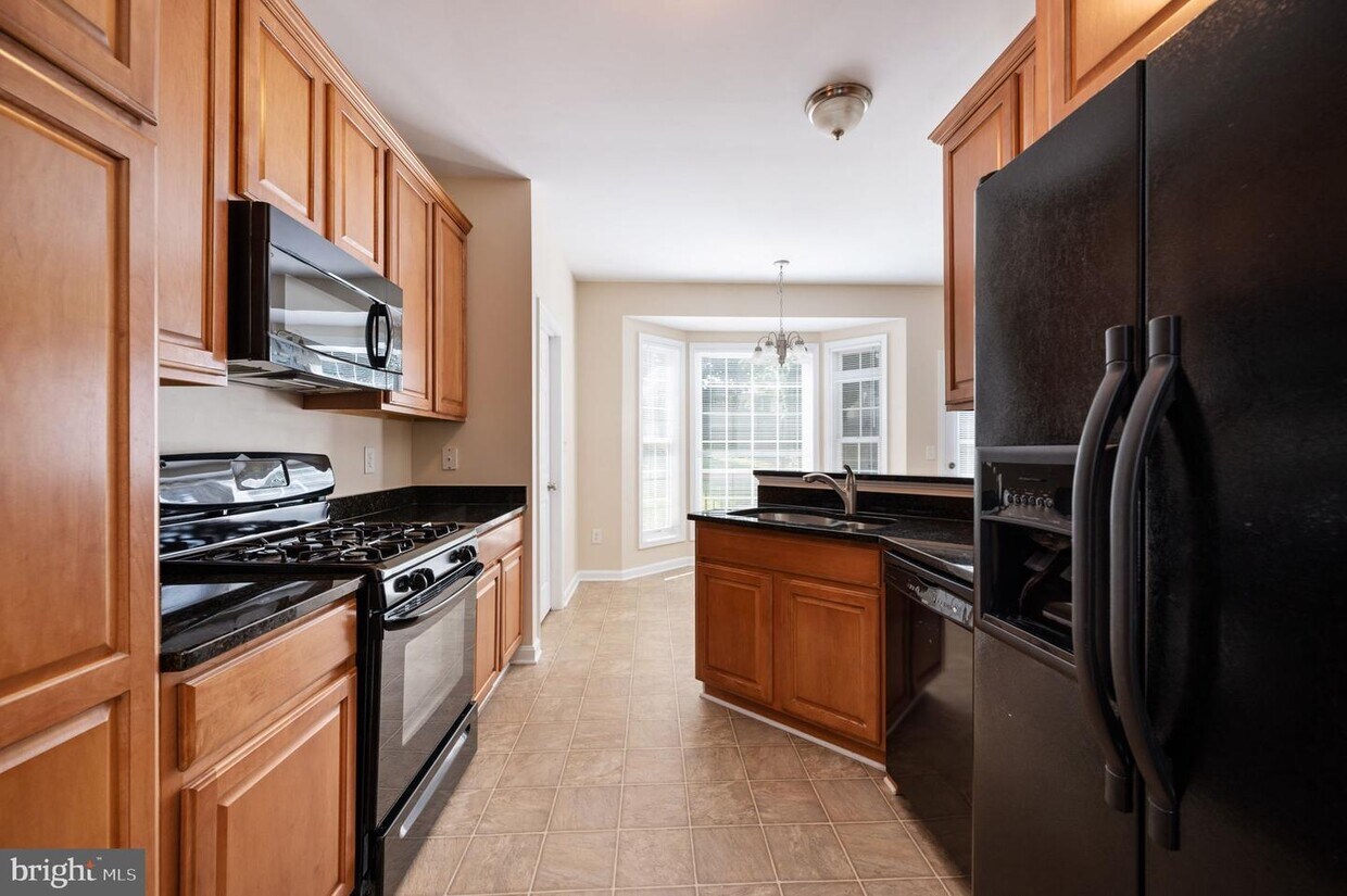 Primary Photo - 17 Prescott Ln