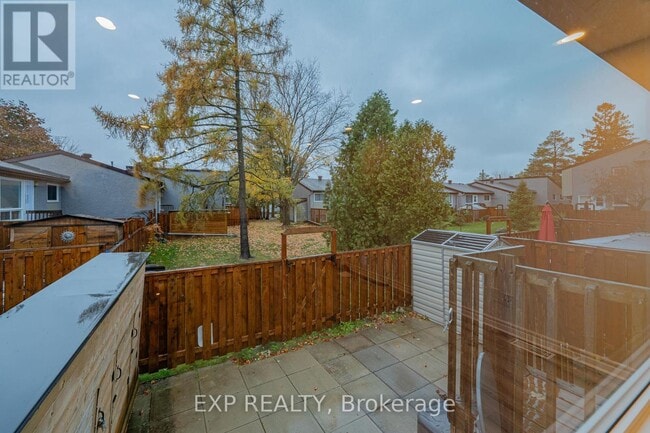 Building Photo - 268 Woodfield Dr