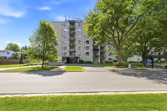 Building Photo - Linden Tower Apartments