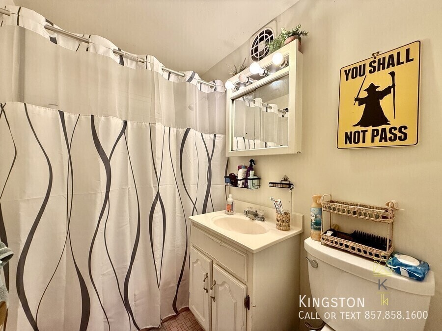 Building Photo - 199 Winthrop Rd