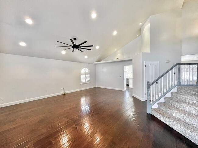 Foto del edificio - Large Hollister Home in Cul-de-sac