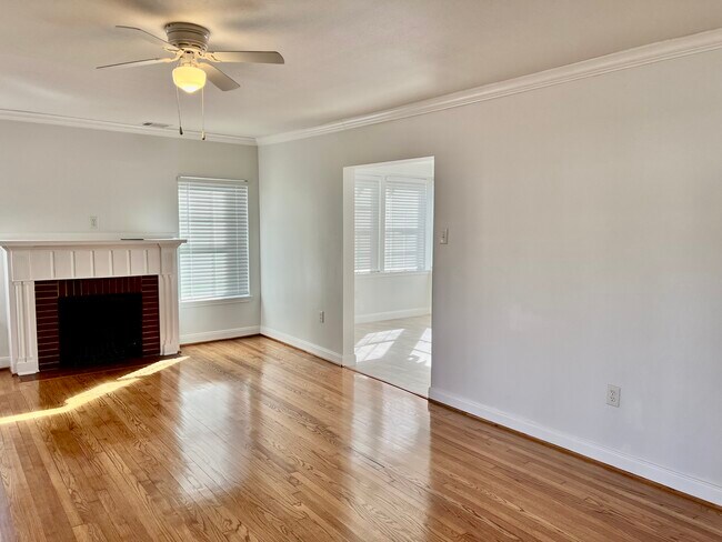 Foto del edificio - 4390 Harvest Ln