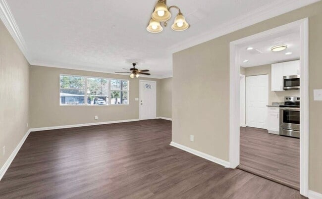 Building Photo - 4839 Andromeda Rd