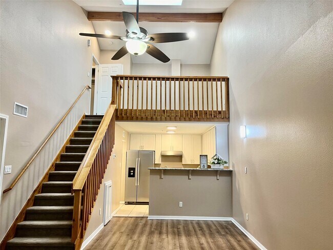 Foto del edificio - 2611 Grants Lake Blvd