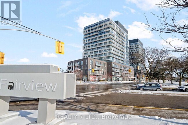 Building Photo - 128 Fairview Mall Dr