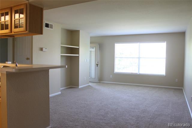Foto del edificio - 9222 E Arbor Cir