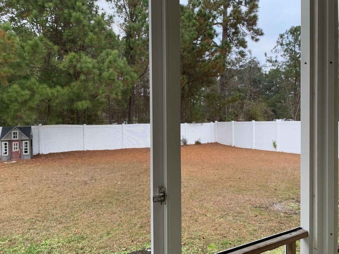 Foto del edificio - Beautiful 3 Bedrooms, 2.5 Baths in Little River