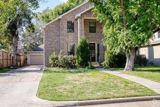 Building Photo - 6207 Ash Oak Dr