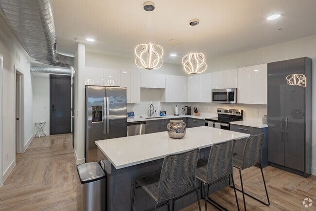 2BR, 2BA - 1,360SF, Kitchen - Elevate Luxury Living