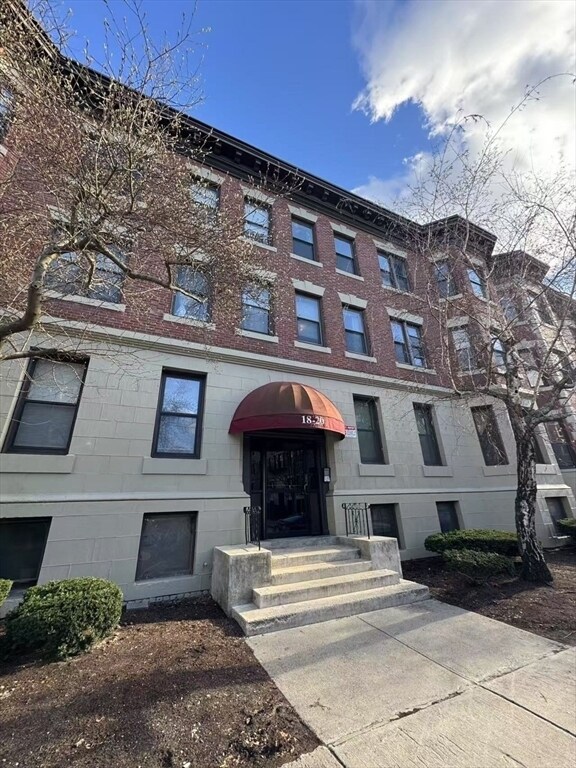 Building Photo - 20 Glenville Ave