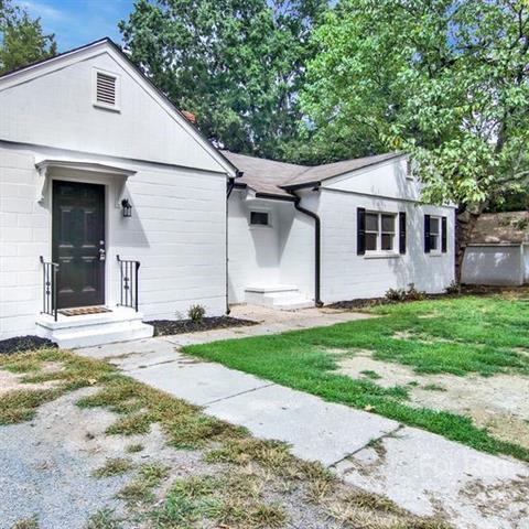 Primary Photo - 305 S Thompson St