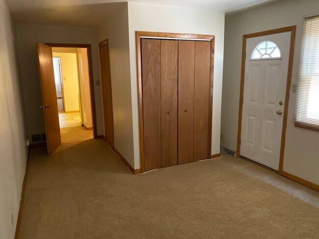 Foto del edificio - 2410 Jane St