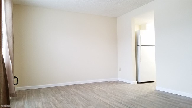 Building Photo - 212 Ashfield Ct