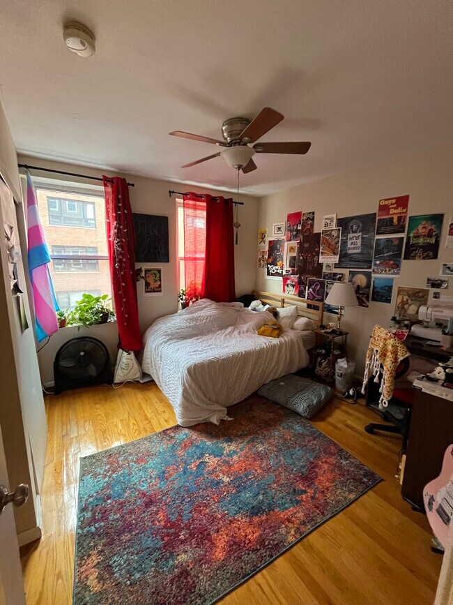 Foto del edificio - 145 Endicott St