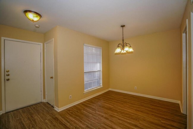 Foto del edificio - 316 Eden Dr. Apt. #48 Longview, Tx 75605