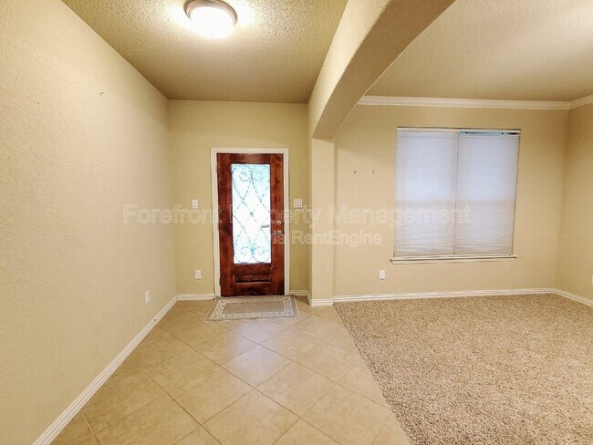 Foto del edificio - 11927 Jasmine Way