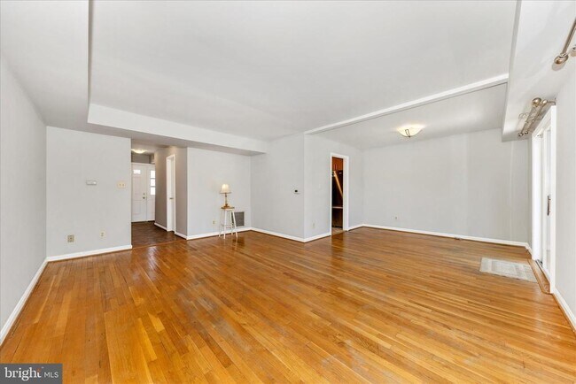 Foto del edificio - 17707 Amity Dr