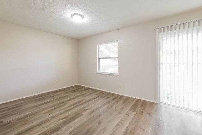 Building Photo - 17319 Northern Star Dr