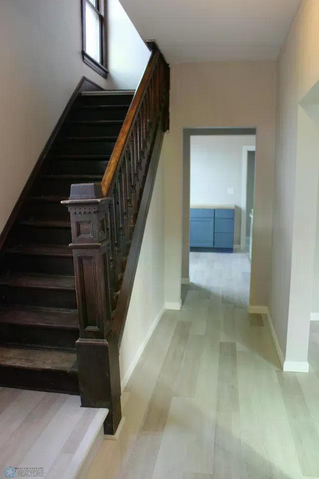 Foto del edificio - 921 6th Ave N