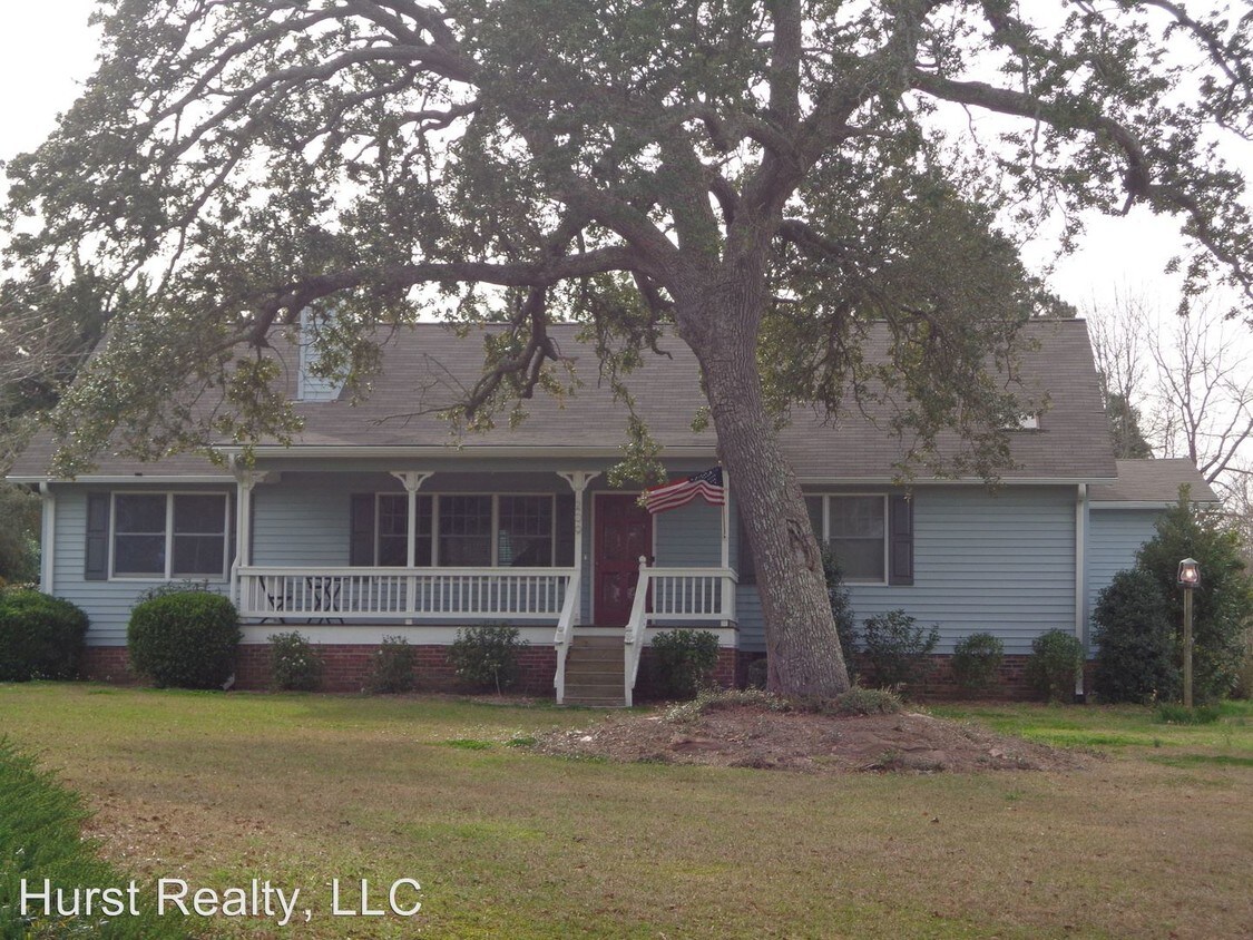 Primary Photo - 209 River Reach Dr