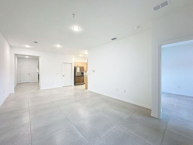 Building Photo - 1711 Barton Towne Cir