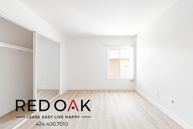 Foto del edificio - 2900 W Lincoln Ave