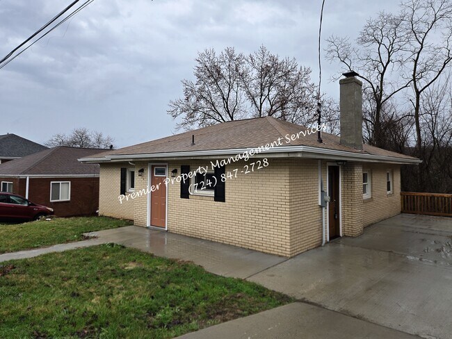 Building Photo - 3216 Brodhead Rd