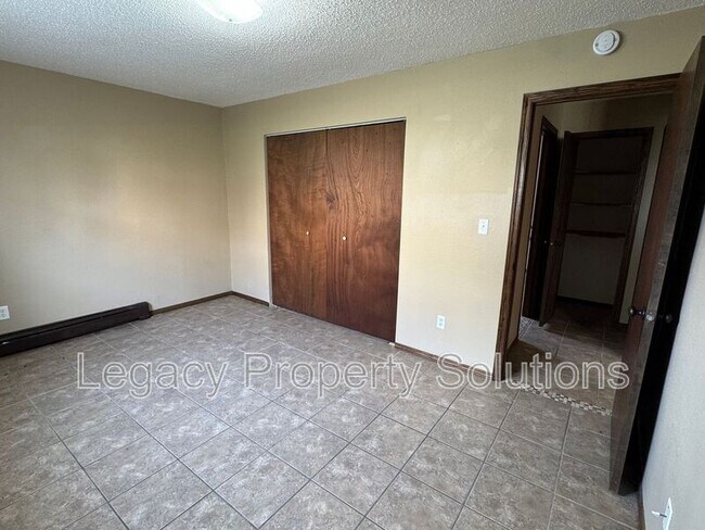 Foto del edificio - 1011 S 3rd St