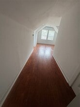 Building Photo - 1803 Ave P