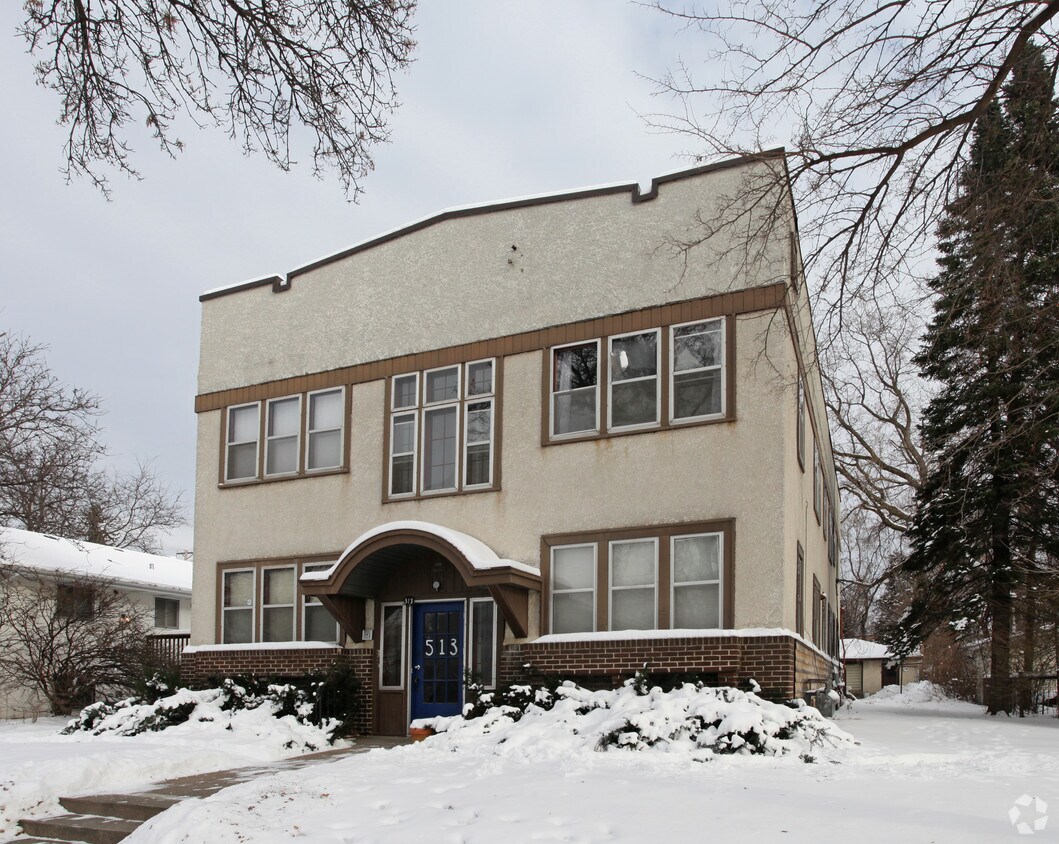 Foto del edificio - 513 2nd St NE