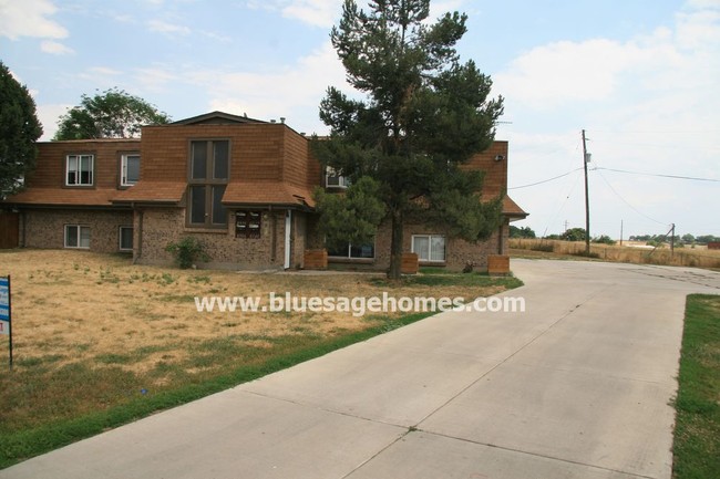 Building Photo - 8900 McCoy Pl