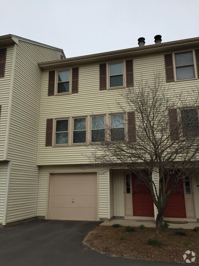 Apartments For Rent in East Hartford CT with Utilities Included 369
