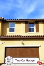 Building Photo - 28629 Solana Ct